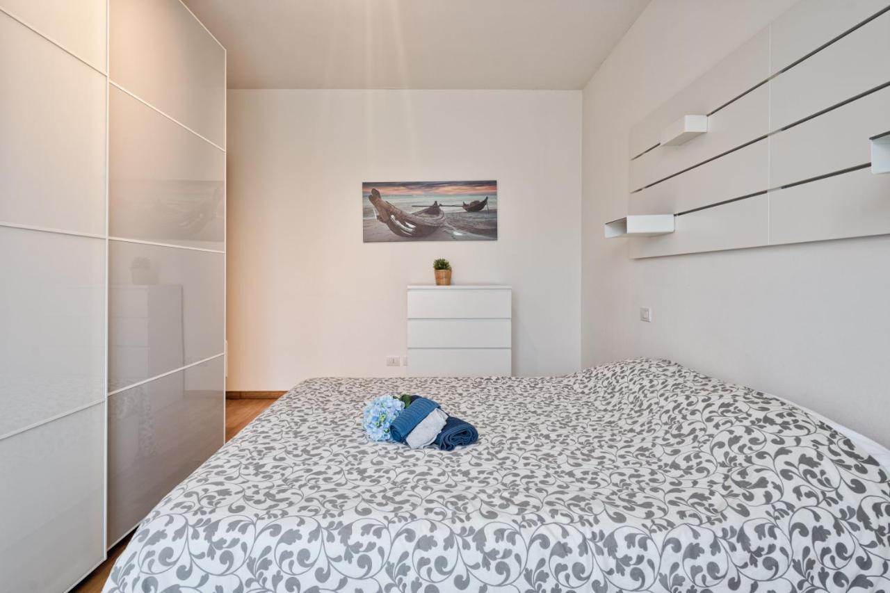 Casa Alessandro Con Piscina Lago Di Garda Salionze Exteriör bild