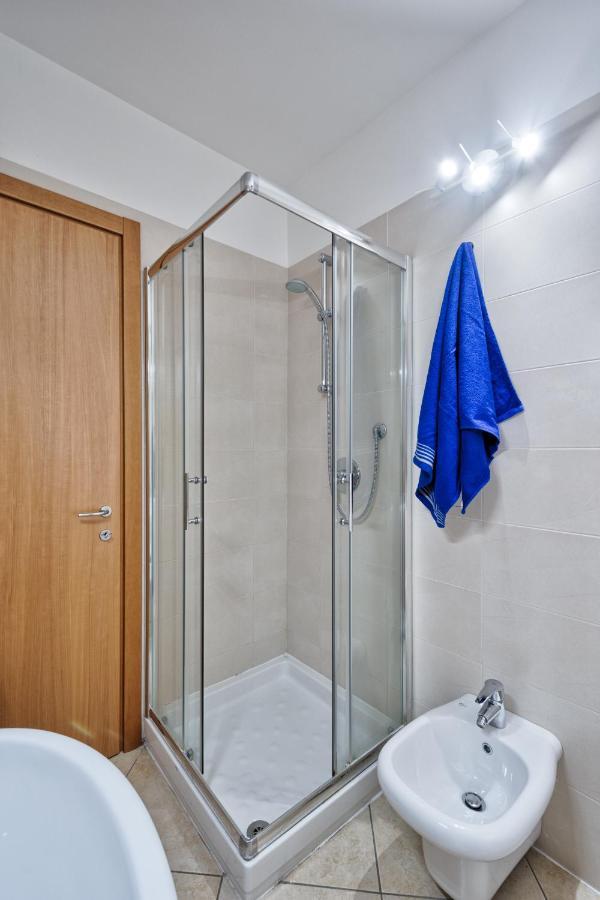 Casa Alessandro Con Piscina Lago Di Garda Salionze Exteriör bild