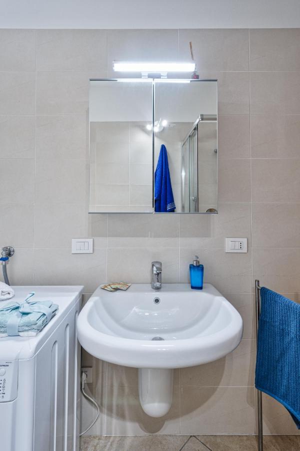 Casa Alessandro Con Piscina Lago Di Garda Salionze Exteriör bild