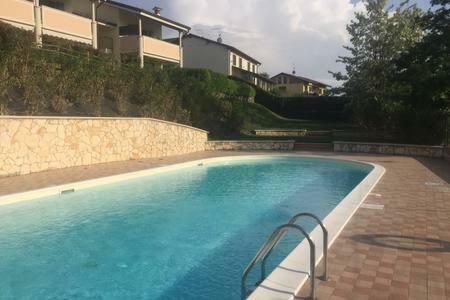Casa Alessandro Con Piscina Lago Di Garda Salionze Exteriör bild